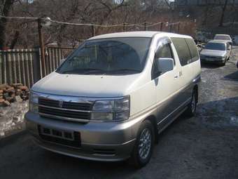 Nissan Elgrand