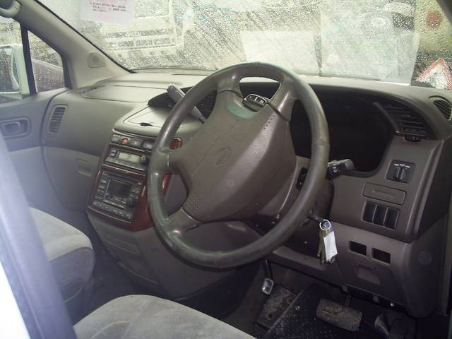 1998 Nissan Elgrand
