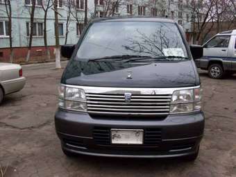 Nissan Elgrand