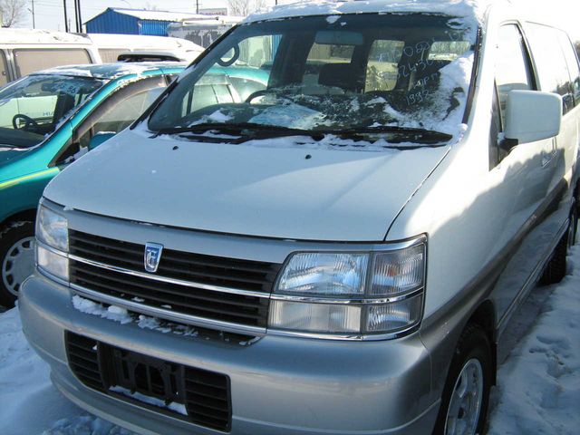 1998 Nissan Elgrand