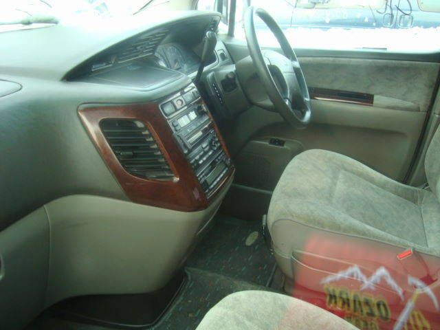 1998 Nissan Elgrand