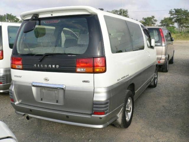 1998 Nissan Elgrand