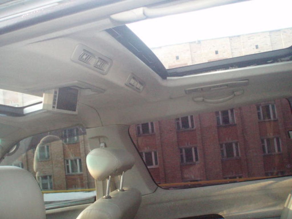 1998 Nissan Elgrand