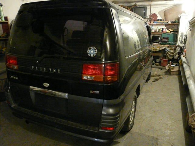 1998 Nissan Elgrand