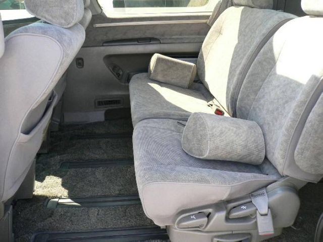 1998 Nissan Elgrand