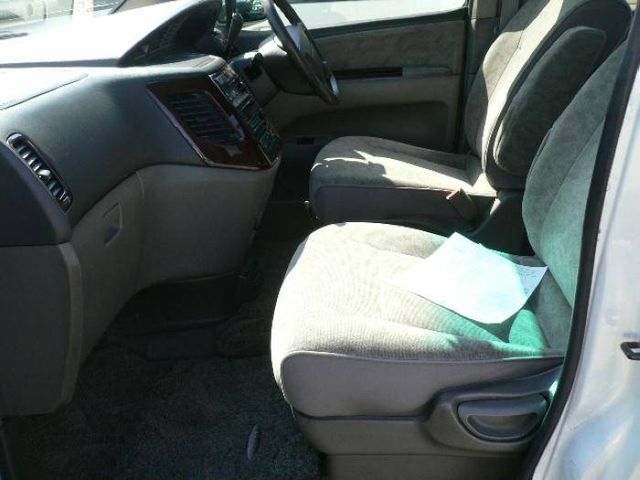 1998 Nissan Elgrand