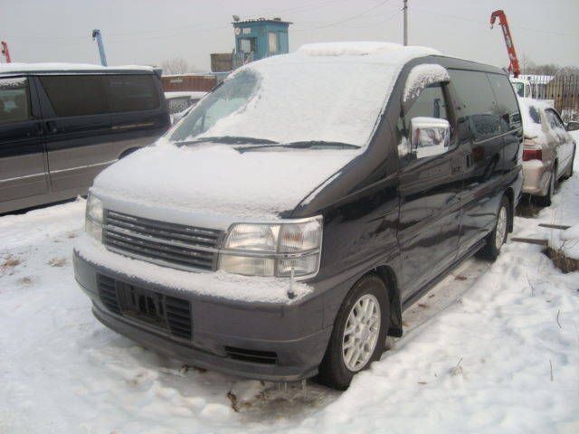 1998 Nissan Elgrand