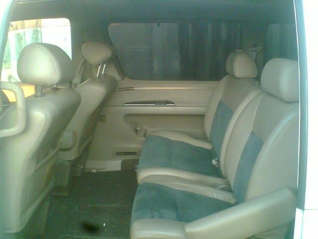 1998 Nissan Elgrand