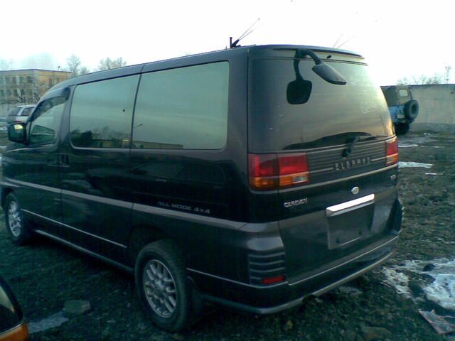 1998 Nissan Elgrand