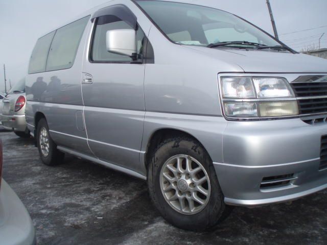 1998 Nissan Elgrand