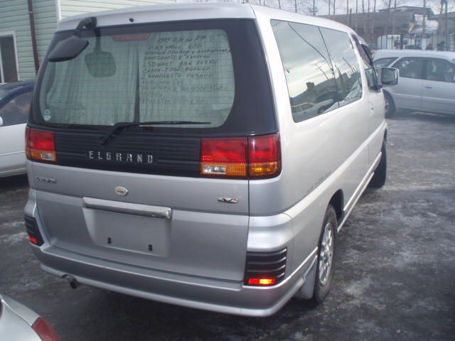 1998 Nissan Elgrand