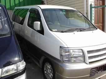 1998 Nissan Elgrand Pics