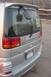 1998 Nissan Elgrand Pics