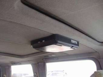 1998 Nissan Elgrand Pics