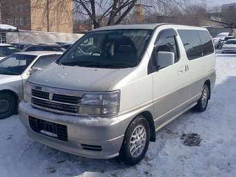 1998 Nissan Elgrand Pics