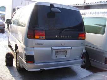 1998 Nissan Elgrand Pictures