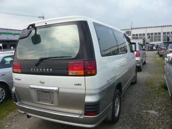 1998 Nissan Elgrand Images