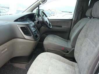 1998 Nissan Elgrand Pictures