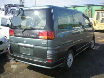 1998 Nissan Elgrand Pics