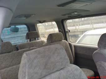 1998 Nissan Elgrand Pictures