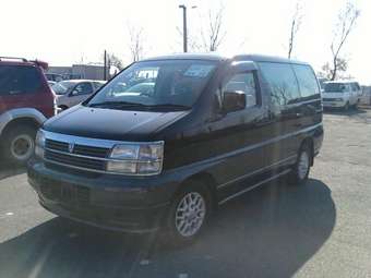 1998 Nissan Elgrand Pictures