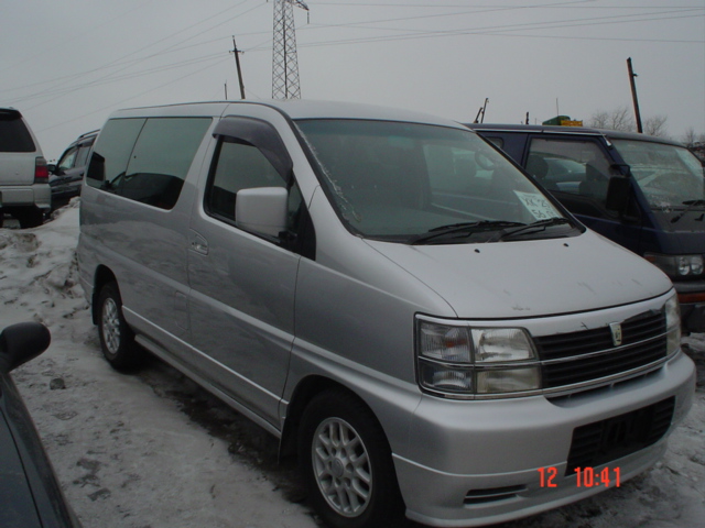 1999 Nissan Elgrand