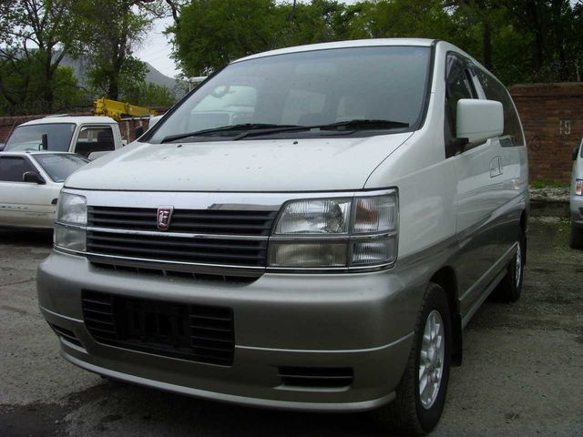 1999 Nissan Elgrand