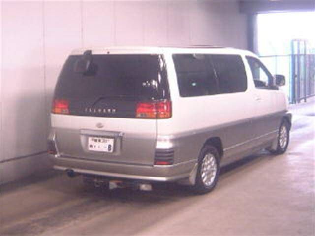 1999 Nissan Elgrand