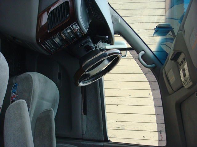 1999 Nissan Elgrand