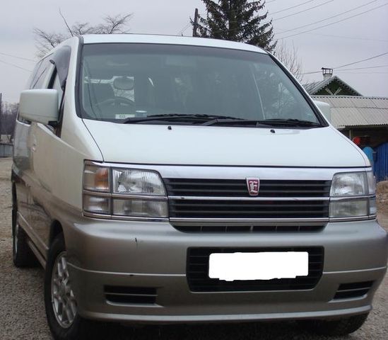 1999 Nissan Elgrand