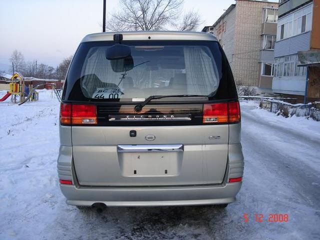 1999 Nissan Elgrand