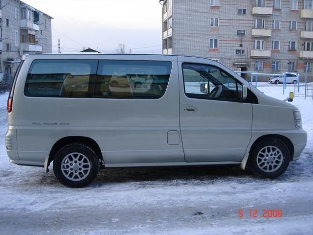 1999 Nissan Elgrand