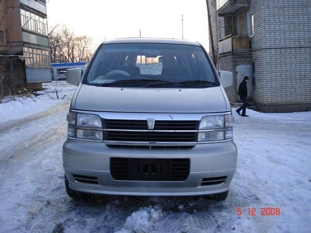 1999 Nissan Elgrand