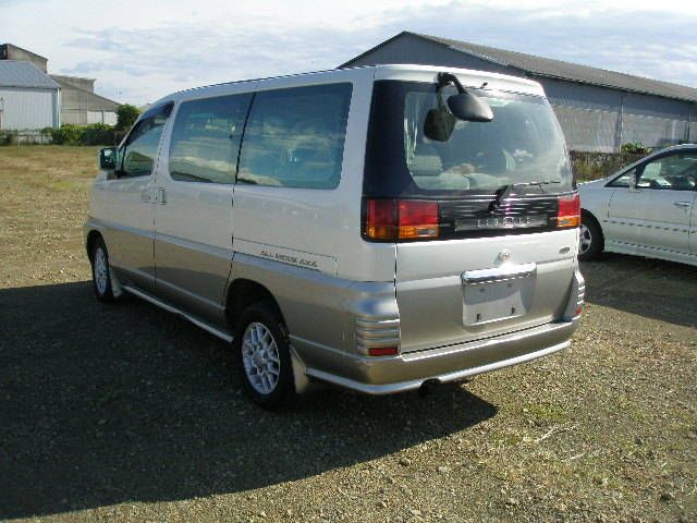 1999 Nissan Elgrand