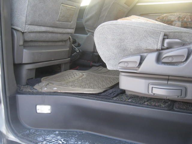 1999 Nissan Elgrand