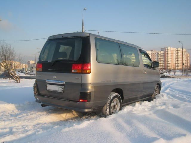 1999 Nissan Elgrand