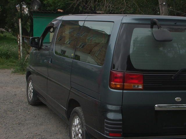 1999 Nissan Elgrand
