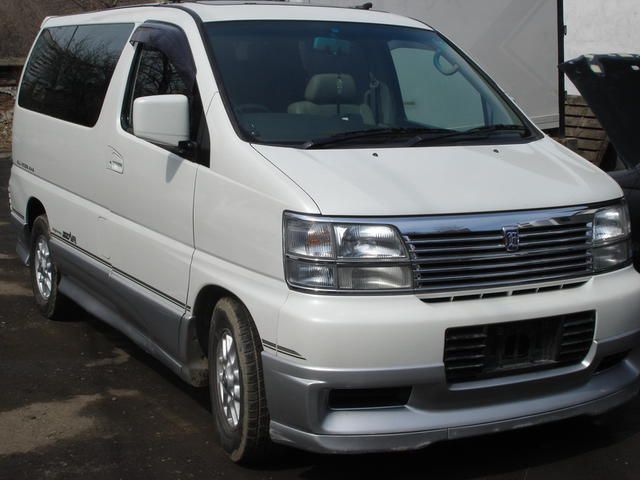 1999 Nissan Elgrand