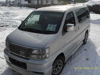 1999 Nissan Elgrand Pics