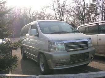 1999 Nissan Elgrand Photos