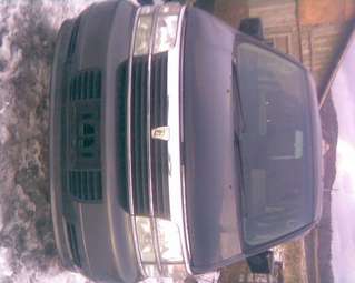 1999 Nissan Elgrand Pictures