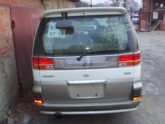 1999 Nissan Elgrand Pics