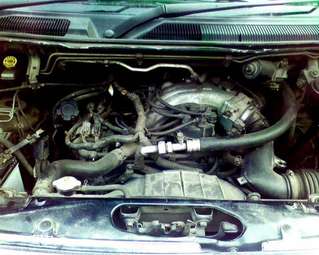 1999 Nissan Elgrand Pictures
