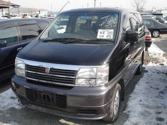 1999 Nissan Elgrand Photos