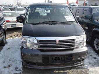 1999 Nissan Elgrand Photos