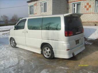 1999 Nissan Elgrand Images