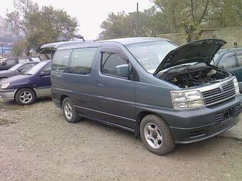 1999 Nissan Elgrand Pictures