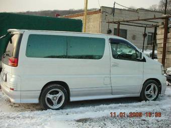 1999 Nissan Elgrand Pictures