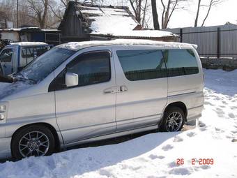 1999 Nissan Elgrand Pictures