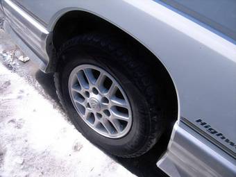 1999 Nissan Elgrand Pics